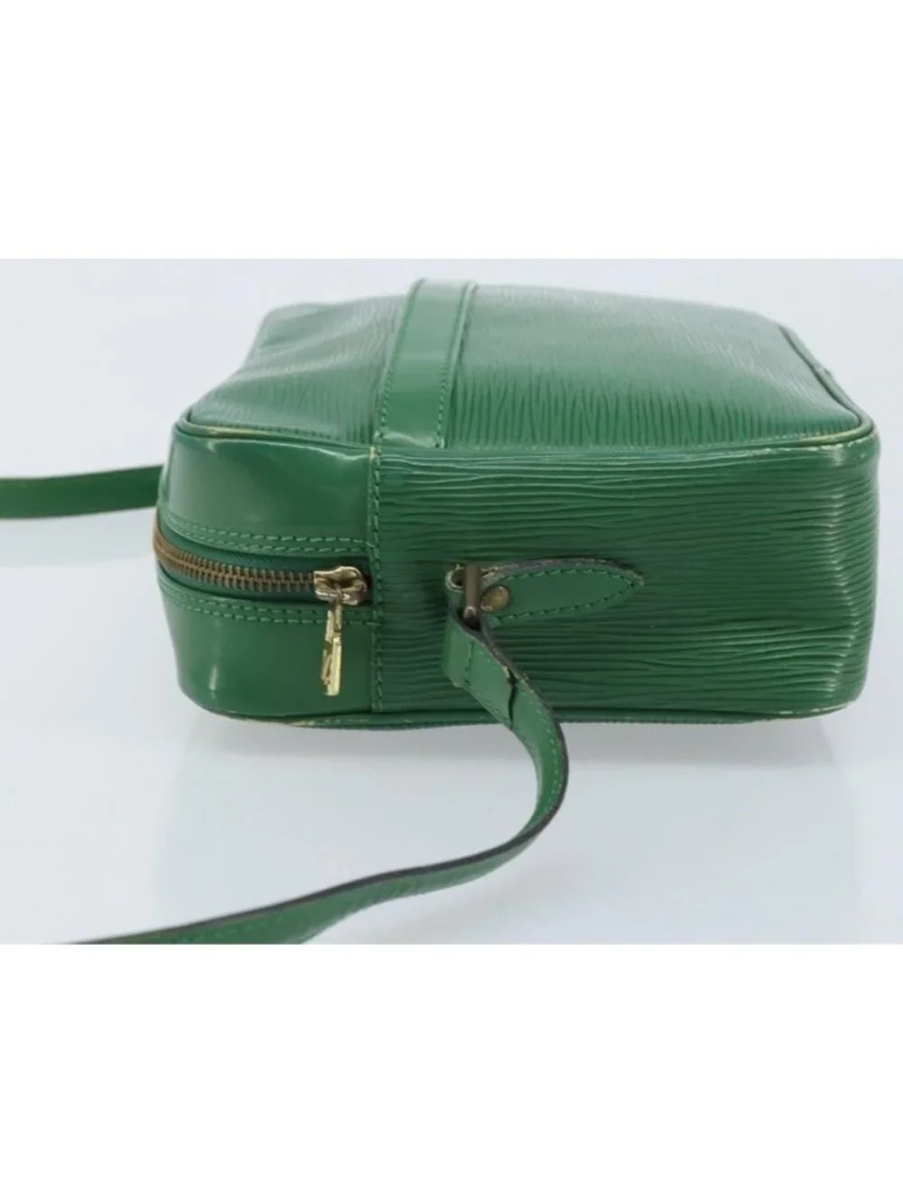 Authentic LOUIS VUITTON Epi Trocadero 27 Shoulder Bag Green M52314 LV